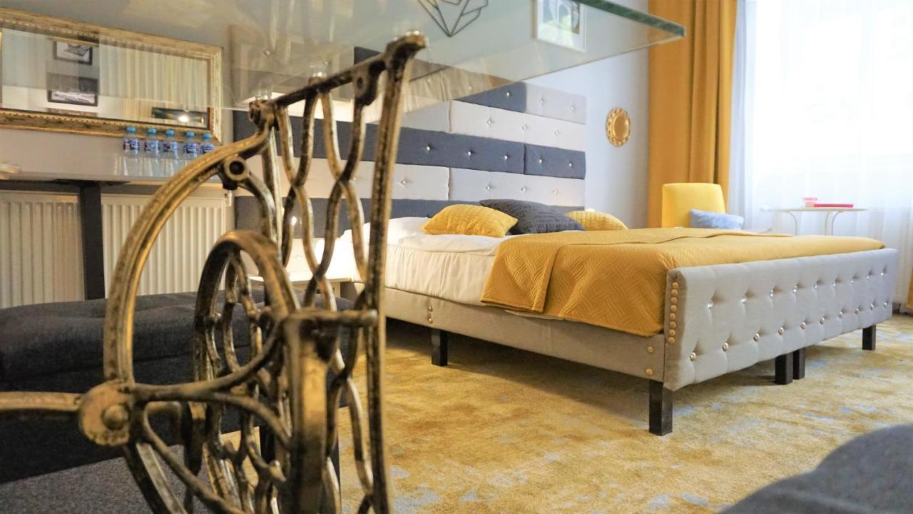 All Saints Old Town Stare Miasto Apartment Posen